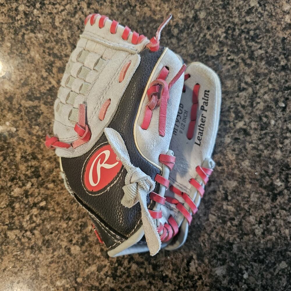 Rawlings Mike Trout Fielder glove mitt baseball MT95GB RHT right Hand throw 9.5"